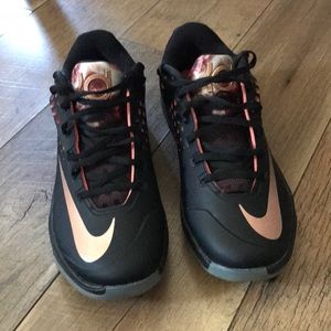 LIMITED ADDITION ‼️ KD sneakers